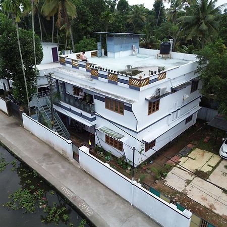 Paddy N Canal Homestay Alappuzha Εξωτερικό φωτογραφία